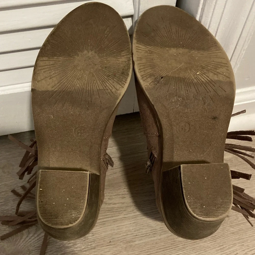 Booties - Picture 7 of 8